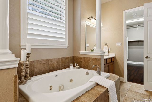 7218 Hovingham, San Antonio, TX 78257