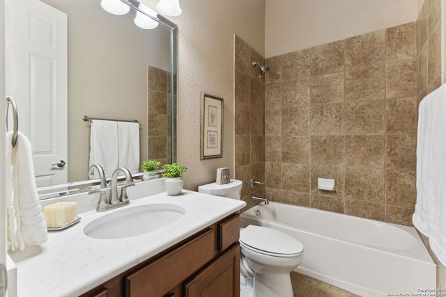 7218 Hovingham, San Antonio, TX 78257