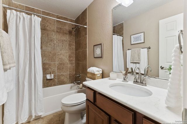 7218 Hovingham, San Antonio, TX 78257