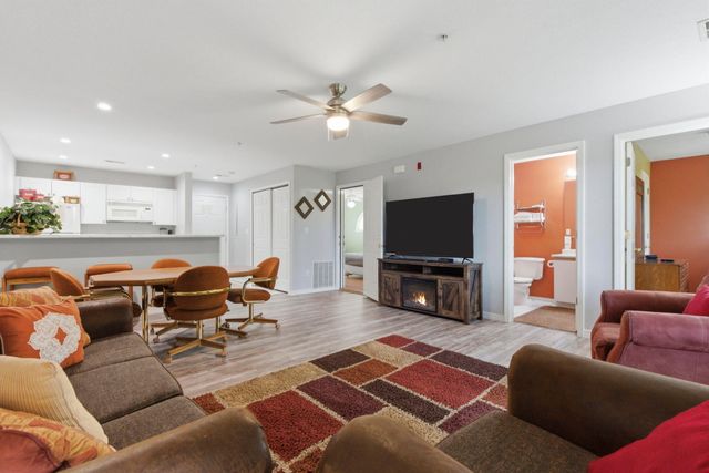 120 Spring Creek Court 1, Branson, MO 65616
