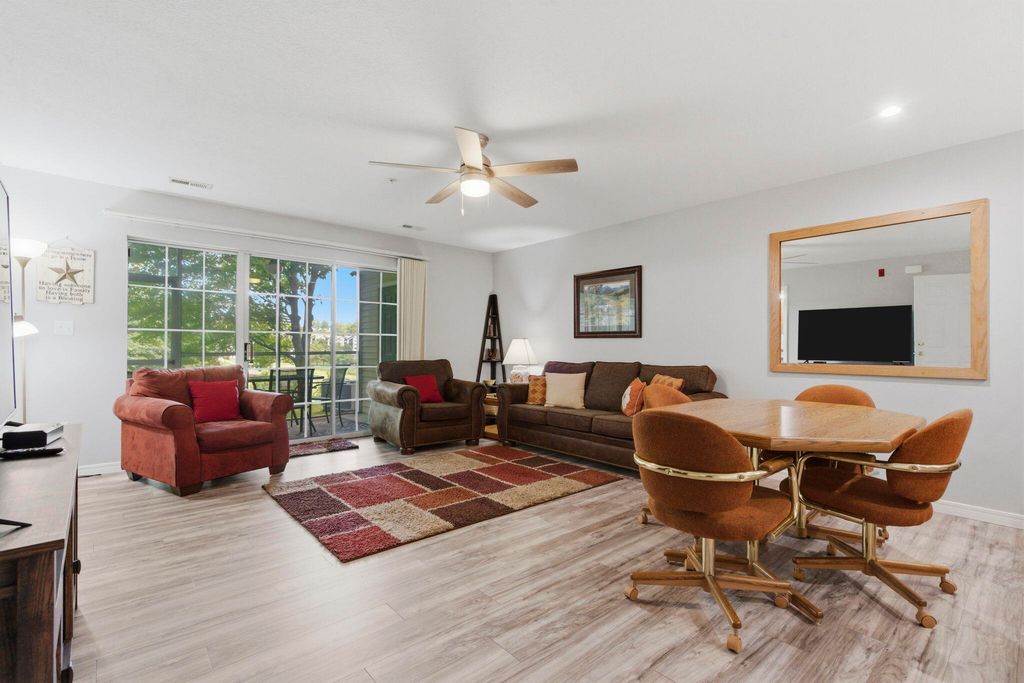 120 Spring Creek Court 1, Branson, MO 65616