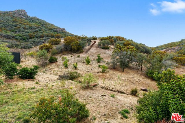 14613 Yerba Buena Road, Malibu, CA 90265
