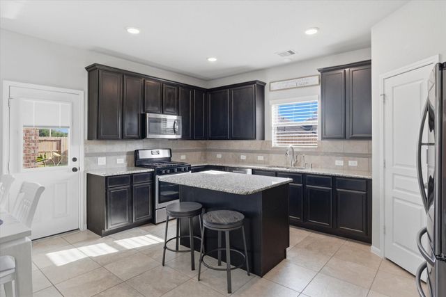 1502 Palo Duro Canyon Drive, League City, TX 77573