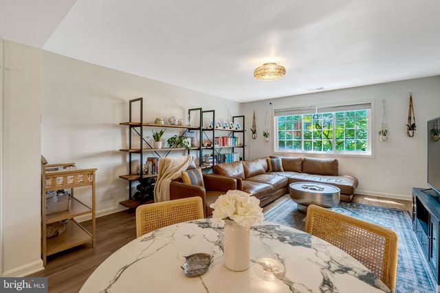 1281 N VAN DORN ST, Alexandria, VA 22304