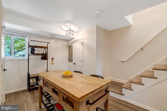 1281 N VAN DORN ST, Alexandria, VA 22304