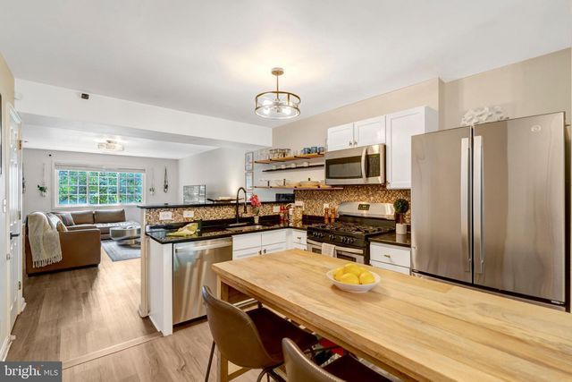 1281 N VAN DORN ST, Alexandria, VA 22304