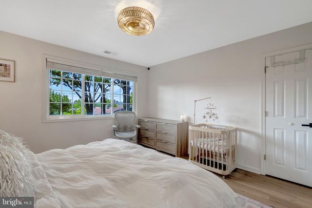 1281 N VAN DORN ST, Alexandria, VA 22304