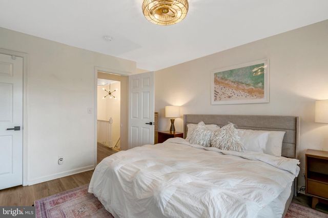 1281 N VAN DORN ST, Alexandria, VA 22304
