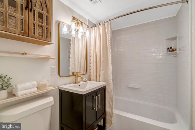 1281 N VAN DORN ST, Alexandria, VA 22304
