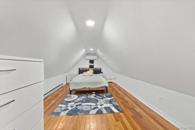 120-44 192nd Street, Saint Albans, NY 11412