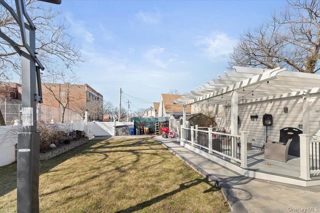 120-44 192nd Street, Saint Albans, NY 11412