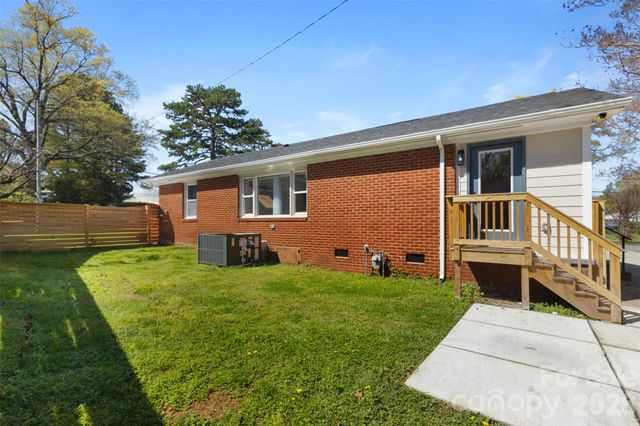 1538 Waddell Street, Charlotte, NC 28216