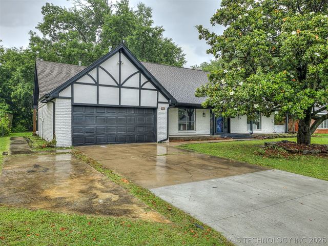 4771 S Hudson Place, Tulsa, OK 74135