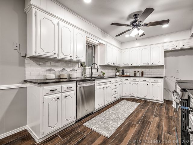 4771 S Hudson Place, Tulsa, OK 74135