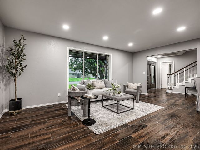 4771 S Hudson Place, Tulsa, OK 74135