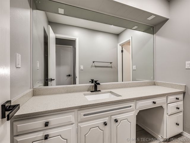 4771 S Hudson Place, Tulsa, OK 74135
