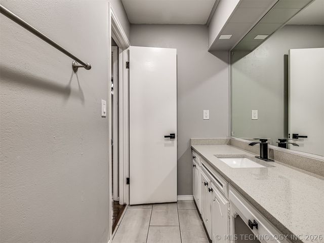 4771 S Hudson Place, Tulsa, OK 74135