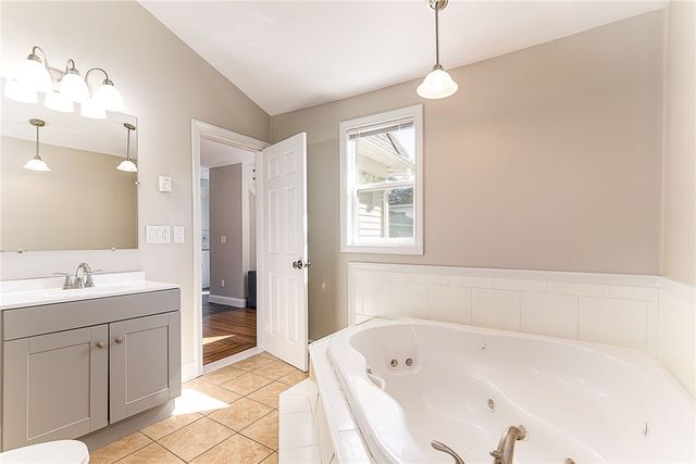 97 Williams Avenue, East Providence, RI 02914