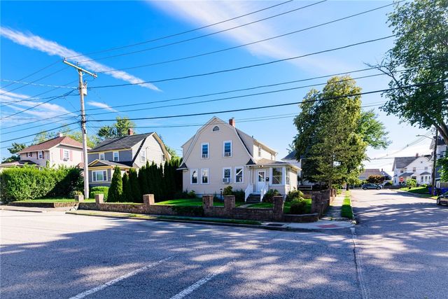 97 Williams Avenue, East Providence, RI 02914