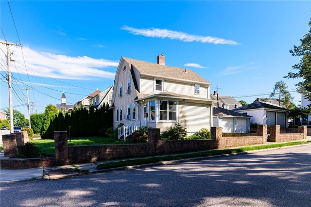 97 Williams Avenue, East Providence, RI 02914