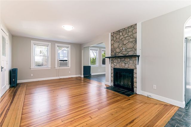 97 Williams Avenue, East Providence, RI 02914