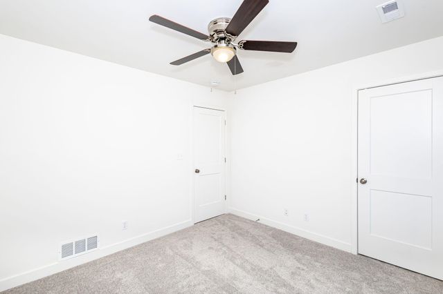 2657 FRAZIER LP, Columbia, MO 65202