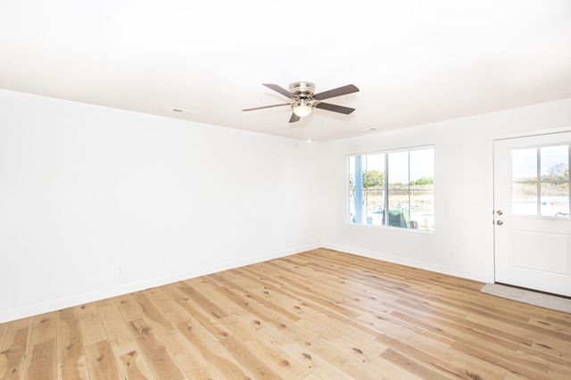 2657 FRAZIER LP, Columbia, MO 65202