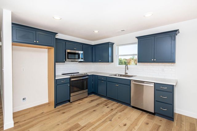 2657 FRAZIER LP, Columbia, MO 65202