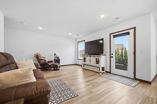 18008 Walnut Circle, Big Lake, MN 55309