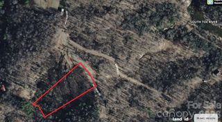 000 High Peak Drive 2, Green Mountain, NC 28740