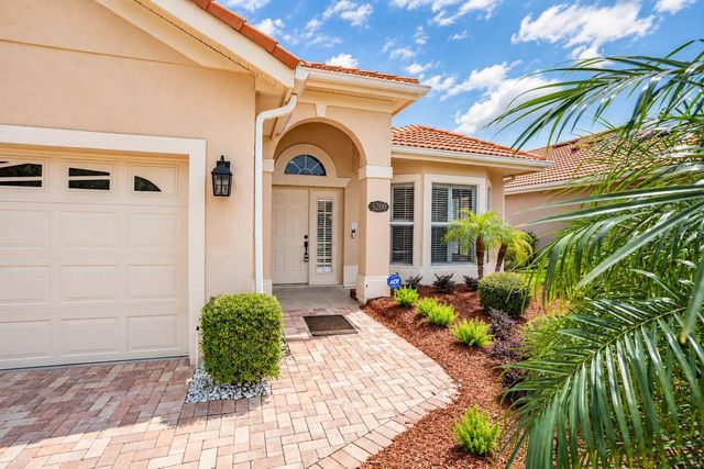 5200 WATERVISTA DRIVE, Orlando, FL 32821