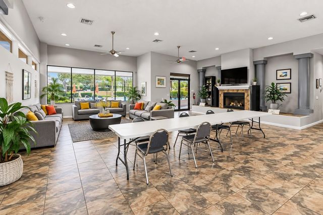 5200 WATERVISTA DRIVE, Orlando, FL 32821