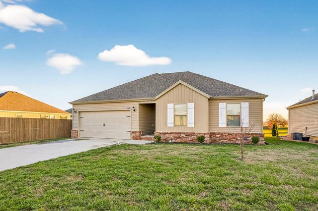 468 W Barcelona Street, Republic, MO 65738