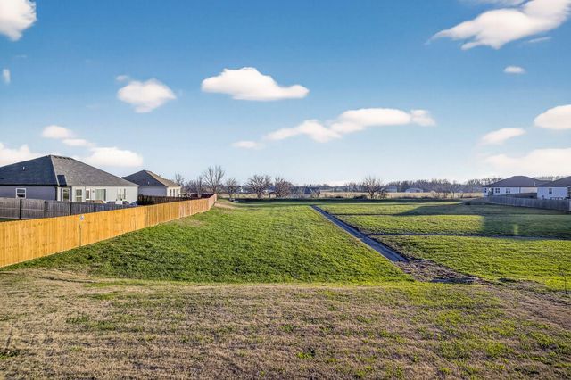 468 W Barcelona Street, Republic, MO 65738