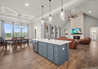 451 Stone Loop, Castroville, TX 78009