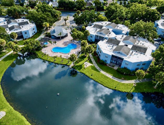 3712 SOUTHPOINTE DRIVE U6, Orlando, FL 32822