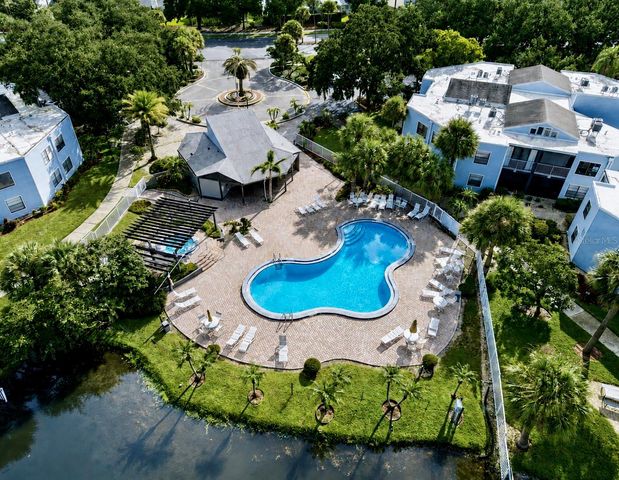 3712 SOUTHPOINTE DRIVE U6, Orlando, FL 32822