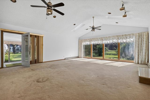 1051 Sylvan Road, Benton Harbor, MI 49022