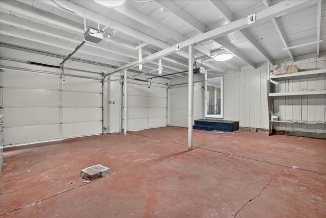 1051 Sylvan Road, Benton Harbor, MI 49022