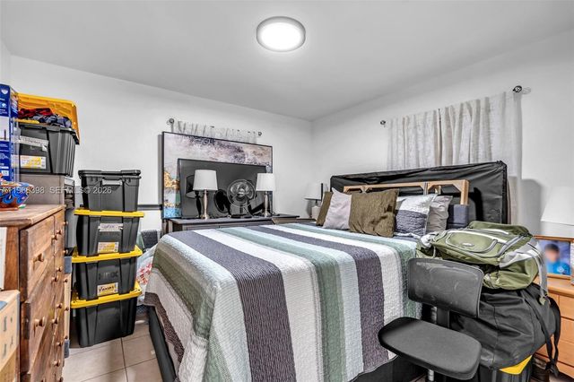 3364 NW 51st Ter, Miami, FL 33142