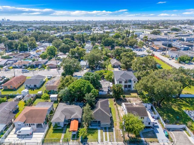 3364 NW 51st Ter, Miami, FL 33142