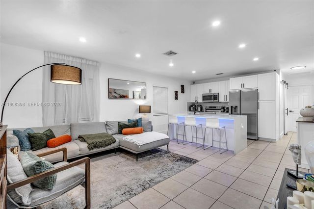 3364 NW 51st Ter, Miami, FL 33142