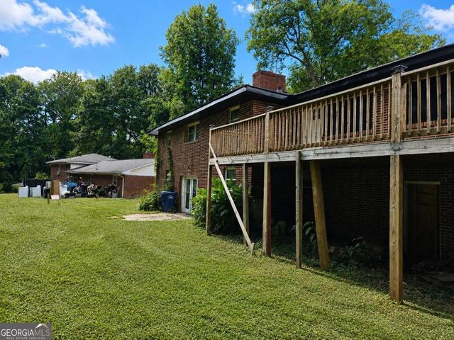 3042 Peek Road NW, Atlanta, GA 30318