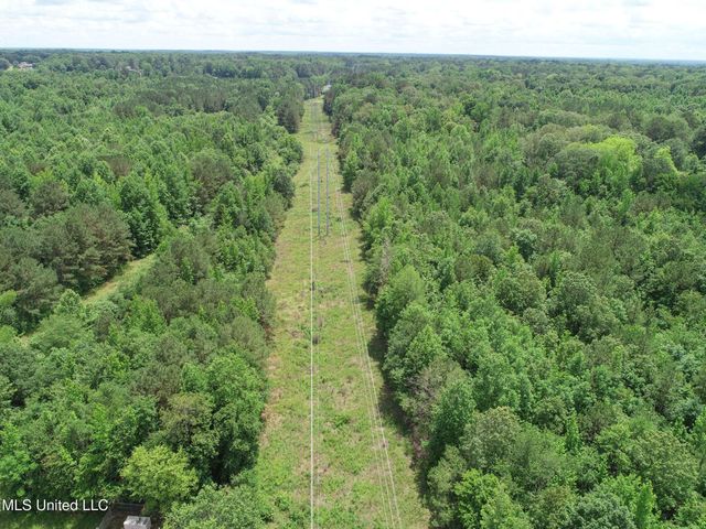 Jacinto Road, Booneville, MS 38829