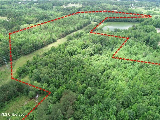 Jacinto Road, Booneville, MS 38829