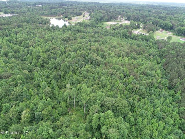 Jacinto Road, Booneville, MS 38829