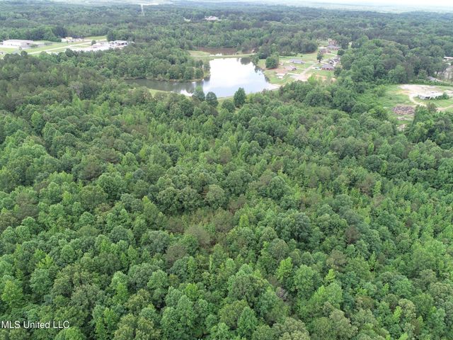 Jacinto Road, Booneville, MS 38829