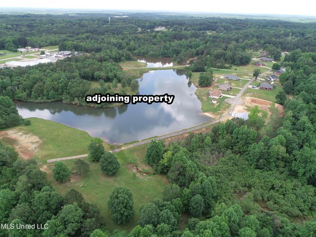 Jacinto Road, Booneville, MS 38829