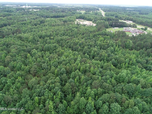 Jacinto Road, Booneville, MS 38829