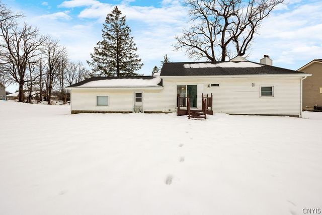 3759 Warners Road, Camillus, NY 13209